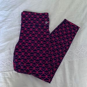 EUC vineyard vines performance leggings